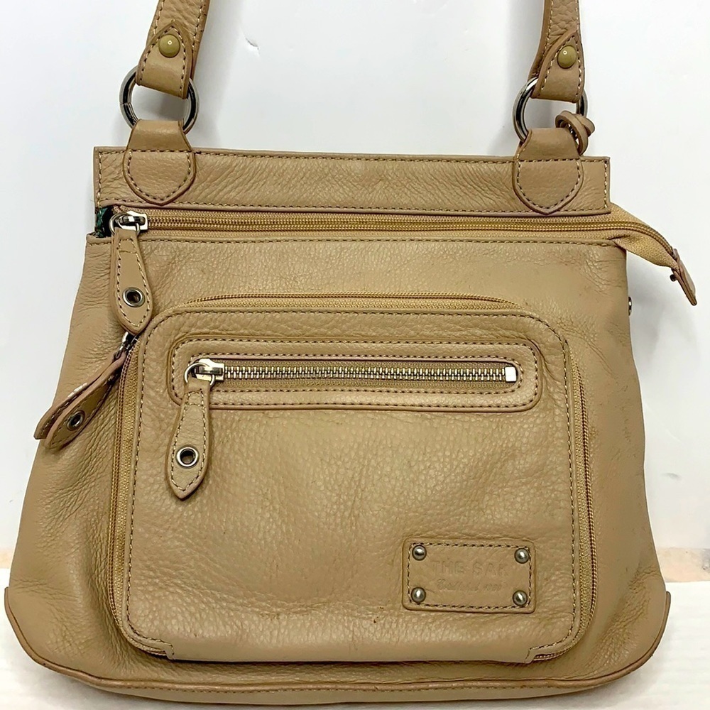 The Sak Ventura crossbody in light tan